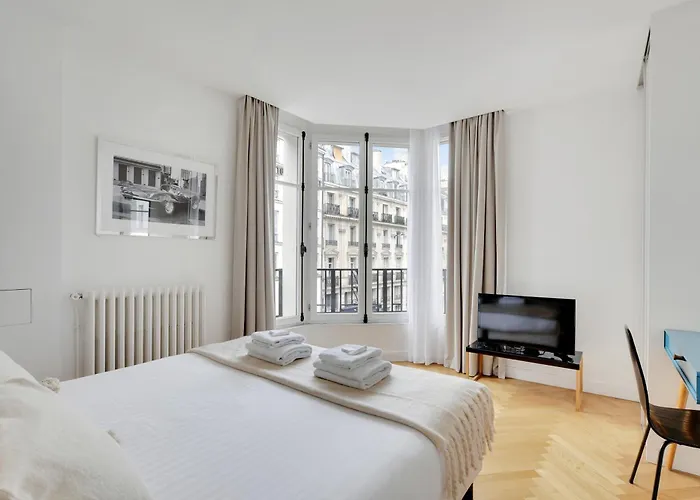 Pick A Flat'S Apartments In Saint Michel - Rue Du Sommerard Paris