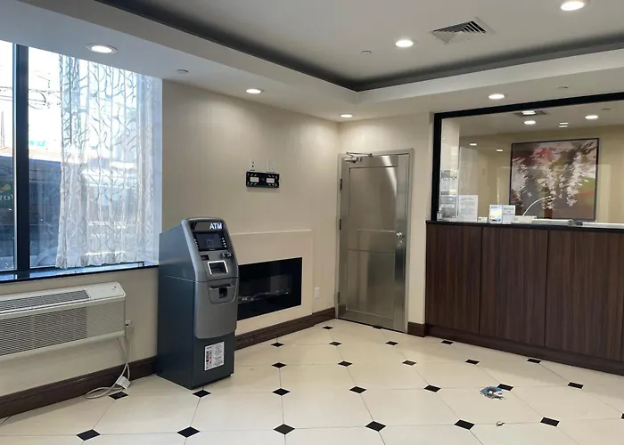 Voyage Hotel New York