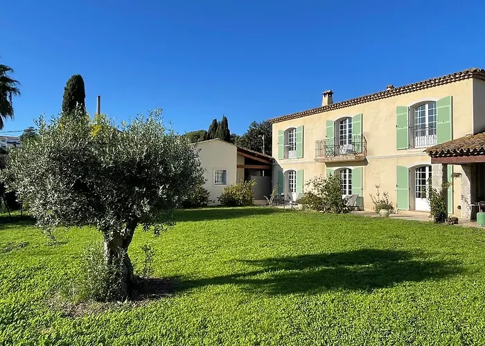 Chambre d'hôtes La Bastide des Eucalyptus Antibes