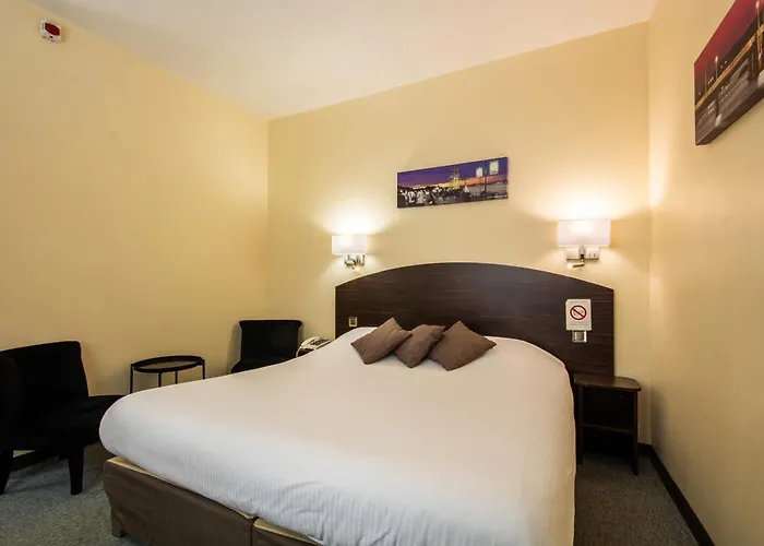 Hôtel Notre Dame Bordeaux