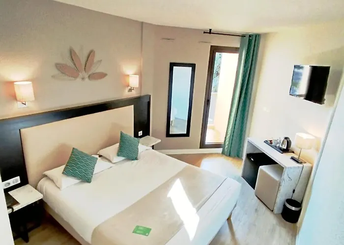 Hôtel Le Collier Antibes