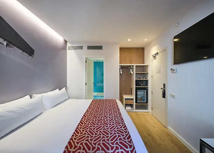 Hotel Catalonia Avinyo à Barcelone