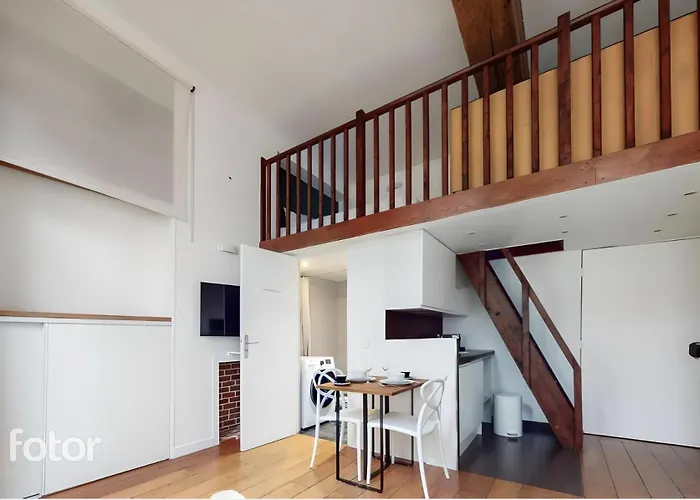 Appartement Chez Gustave: CLIM Calm,Saint Paul Marais, 2Guests à Paris