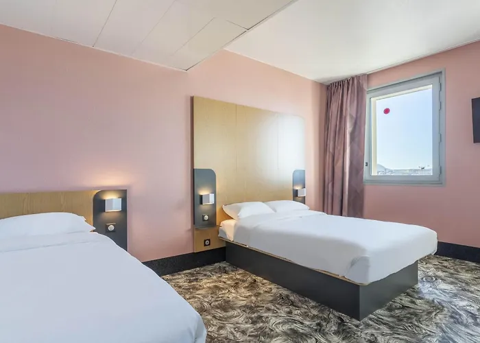 B&B HOTEL Marseille Les Ports