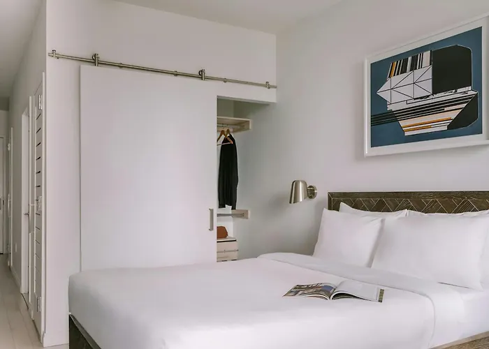 Sonder By Marriott Bonvoy Battery Park Apartments Financial District New York