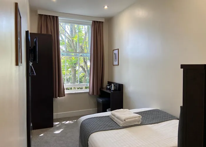 Trebovir Hotel Londres