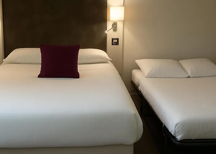 Hôtel Albert Elisabeth Gare SNCF Clermont-Ferrand