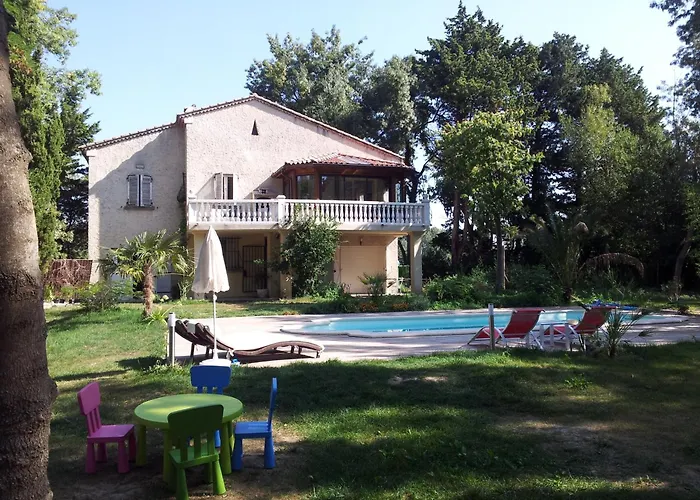 Bed and Breakfast La Comtadine à Avignon