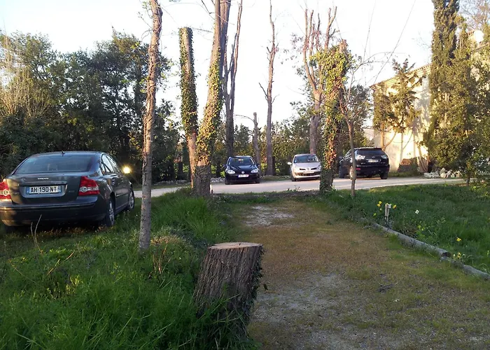 Bed and Breakfast La Comtadine à Avignon