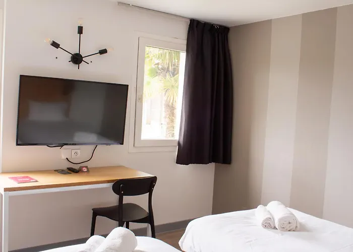 Hotel Restaurant Les Genets Bayonne