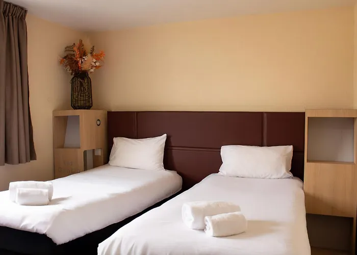 Hotel Restaurant Les Genets Bayonne