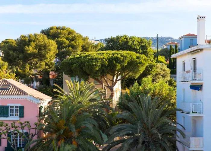 Hôtel Les Voiles Toulon