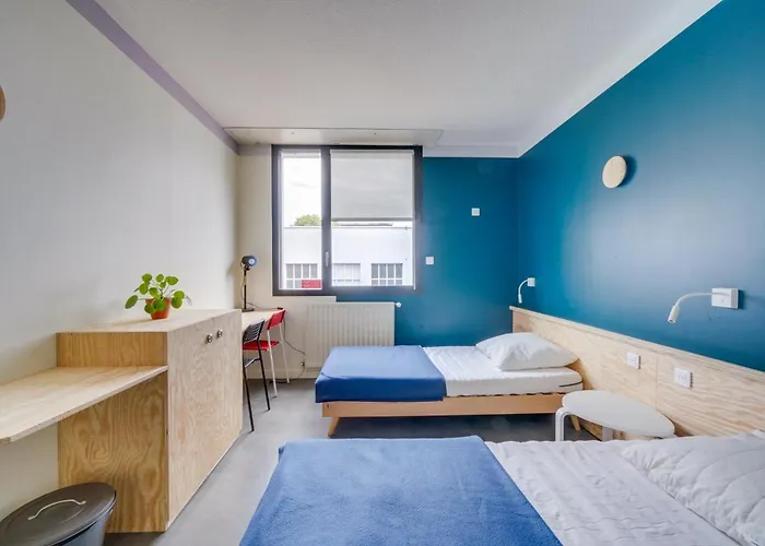 Auberge de Jeunesse Barbey - Youth Hostel Bordeaux