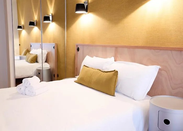 Hôtel Henri IV La Rochelle 