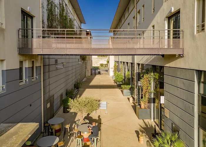 Hotel pas CherSainte-Marthe