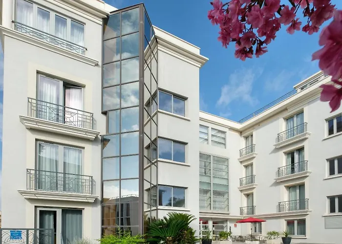 Best Western Journel Hôtel Antibes-Juan-les-Pins