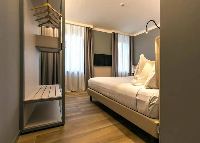 43 Station Hotel Milan