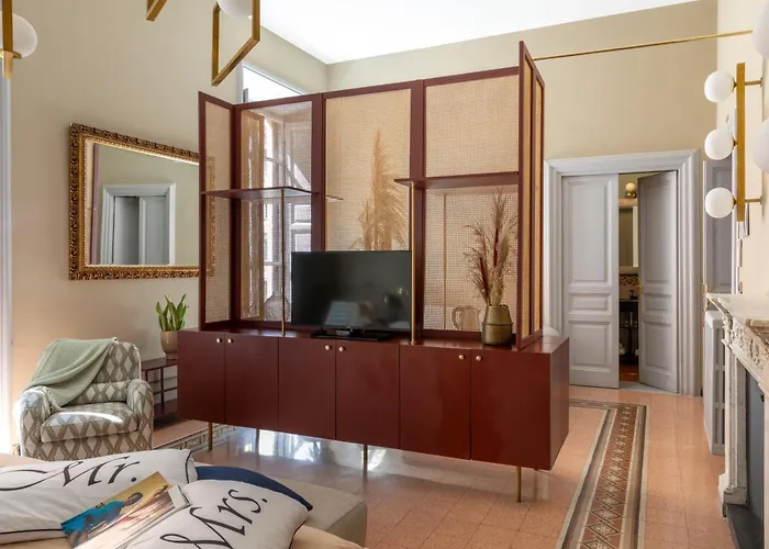 Hotel Glance In Rome