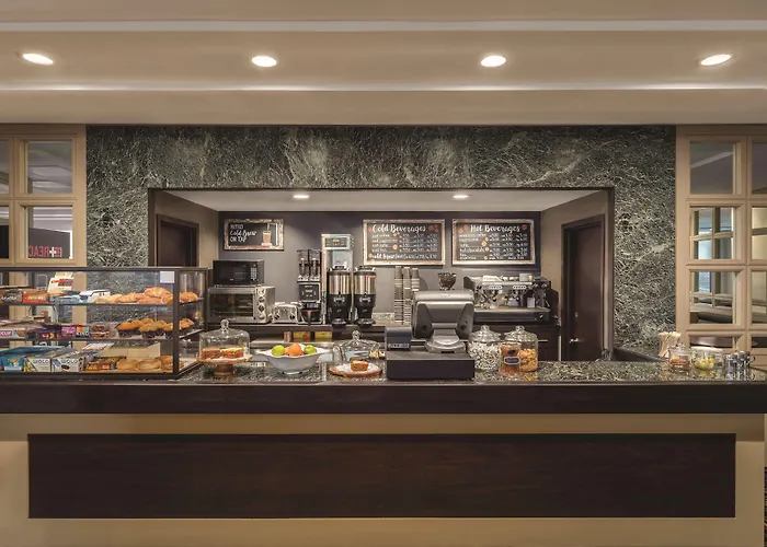 Hotel Doubletree By Hilton New York-Laguardia