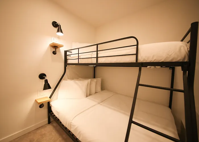 Doxie Hotel New York