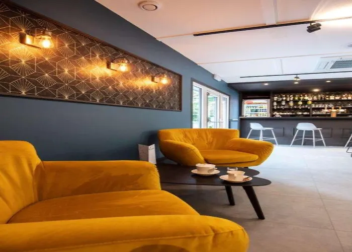 Hotel pas CherCampanile &Restaurant Liège /