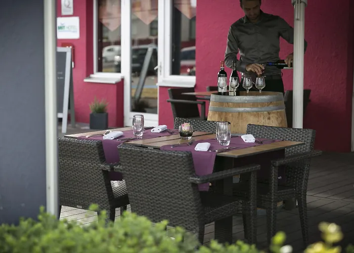 Brit Hotel Rennes Le Castel