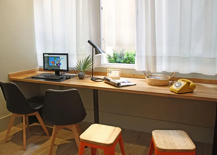 Chic&Basic Tallers Hostal Barcelone