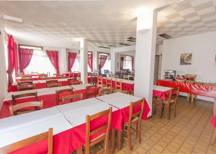 Hipotel Paris Marne La Vallee Noisiel