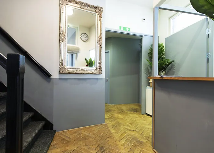 Quentin Arrive Hotel Amsterdam