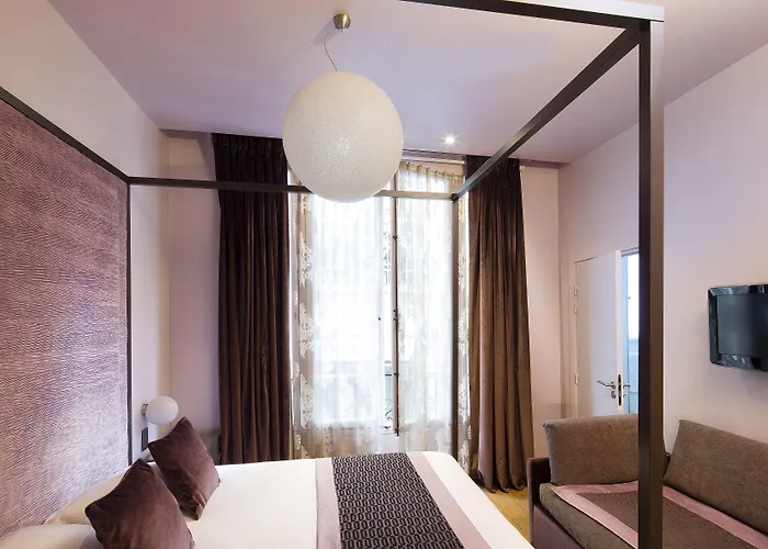 Hotel Louvre Bons Enfants Paris