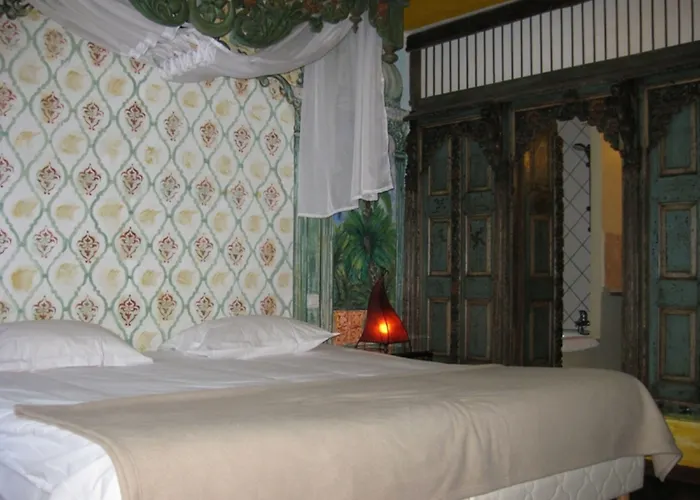 Hotel De La Gare Aix-les-Bains