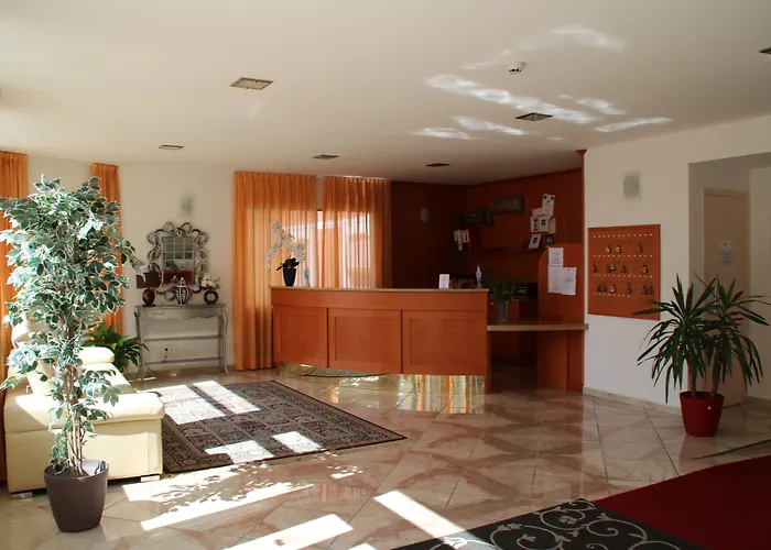 Hôtel Lutetia Lourdes