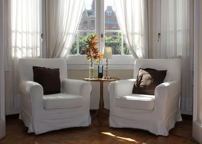 Ally'S Bed&Breakfast, Barcelone