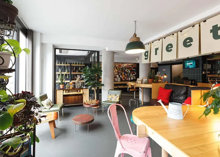 Hotel pas CherGreet Lyon Confluence