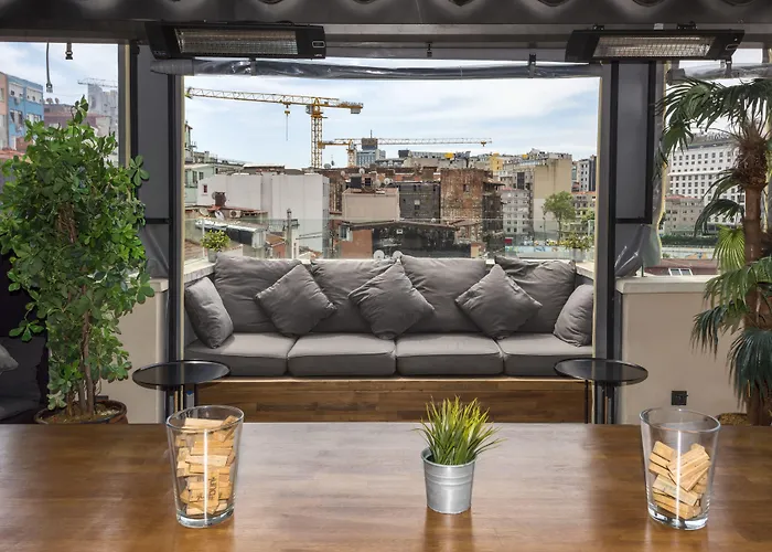 The Central House Istanbul Taksim