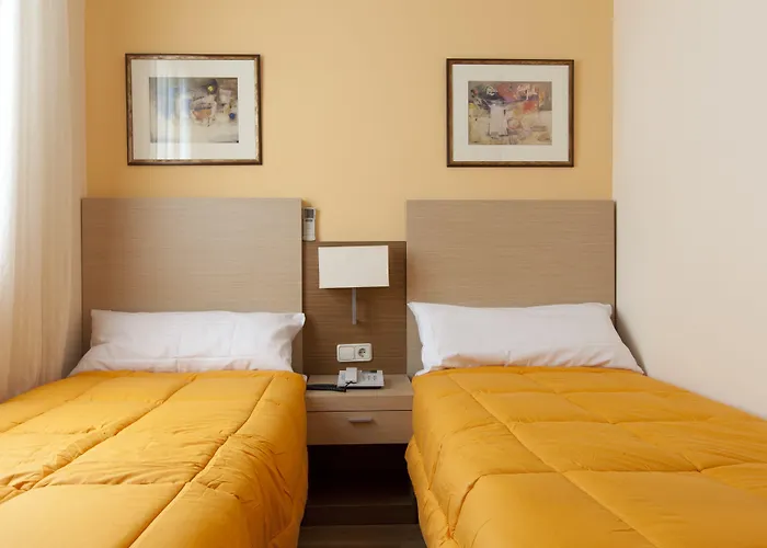 Hotel Mirador Puerta Del Sol