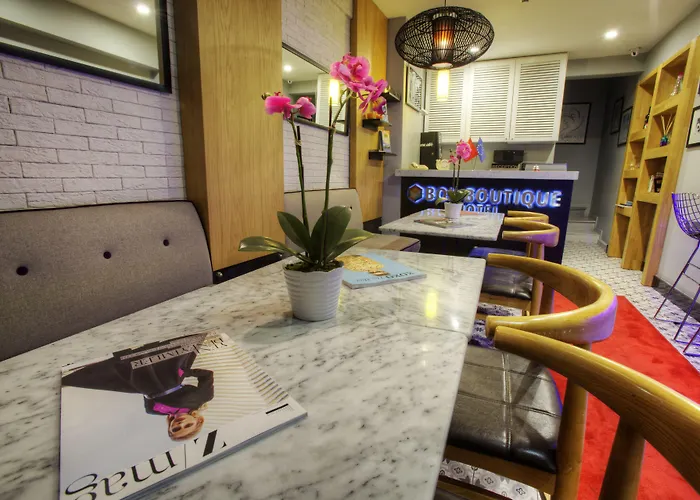 Istanbul Box Hotel