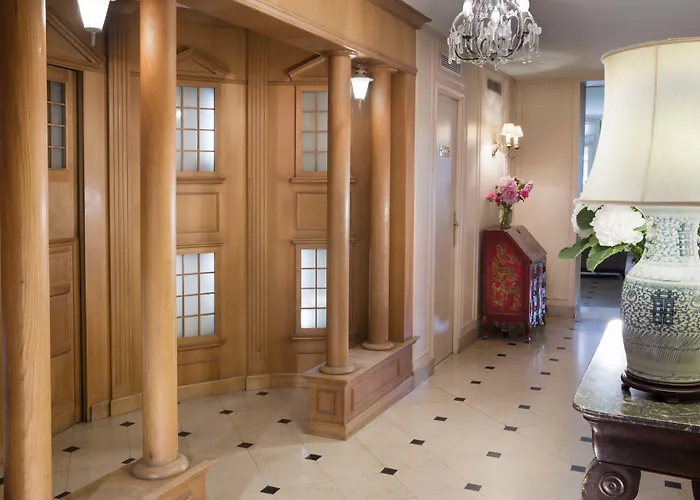 Hôtel du Danube Saint Germain Paris