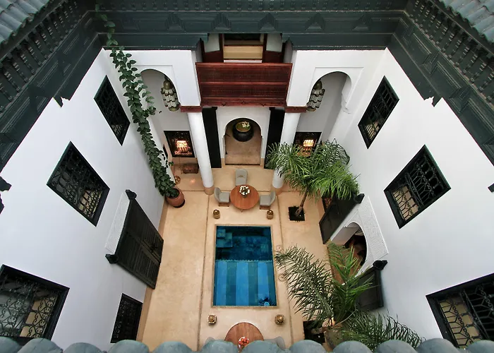 Hotel pas CherDar Asdika