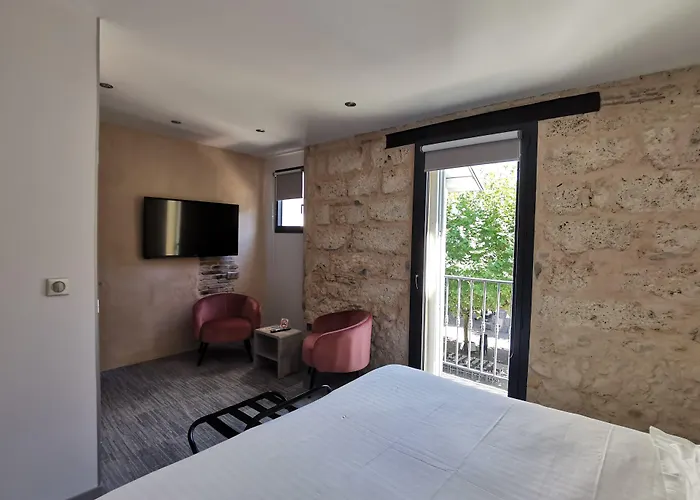 Hotel de la Couronne Aix-les-Bains