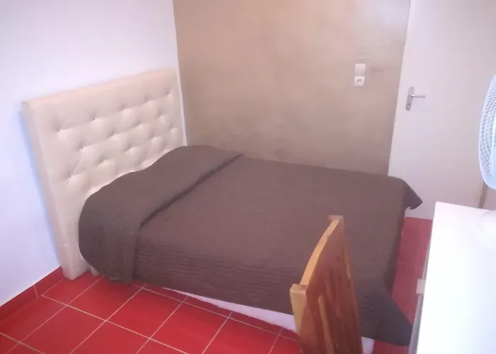 Hotel California Béziers