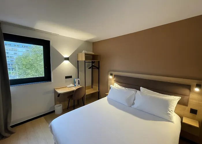 Brit Hotel Confort Rouen Centre