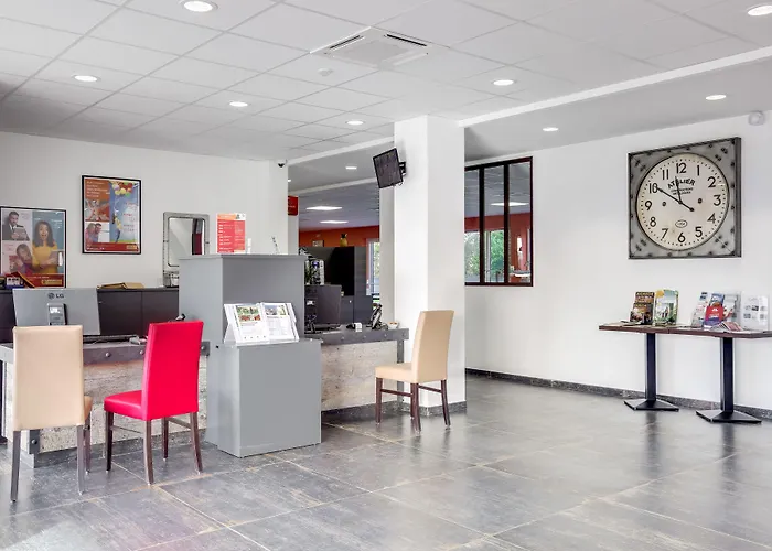 Inspiration by balladins Caen Mémorial