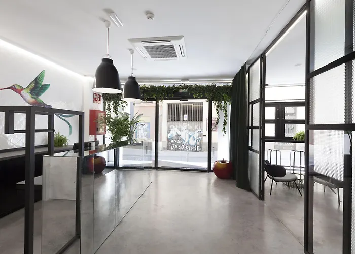 2060 The Newton Hostel Madrid