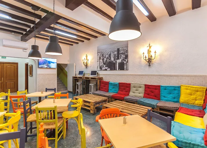 LOFT HOSTAL Group Lloret de Mar