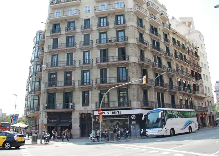 Sleep Green - Certified Eco Youth Hostel Barcelone