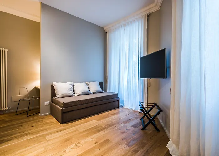 Giselda Home Rome