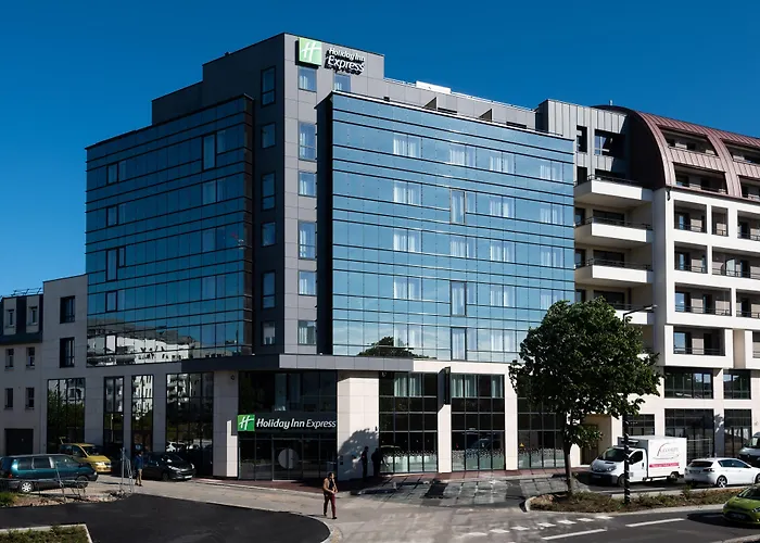 Hotel pas CherHoliday Inn Express - Rouen Centre - Rive Gauche By Ihg