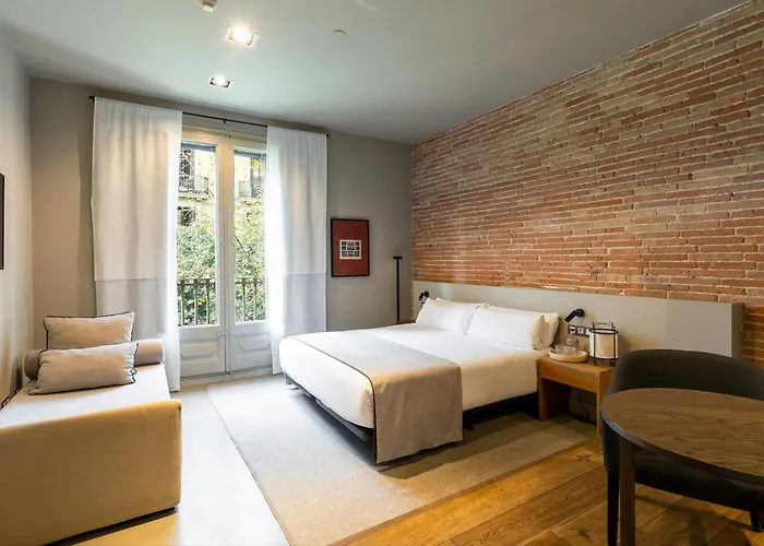 Uma Suites Pau Claris Barcelone