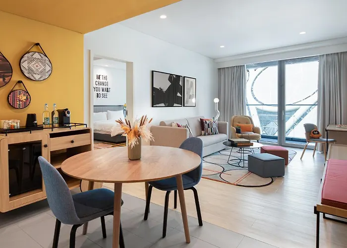 Hotel pas CherRove Expo City